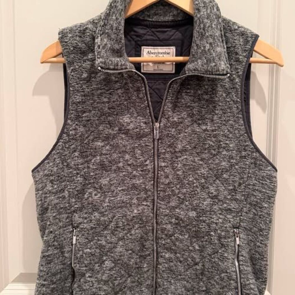 Abercrombie & Fitch Quilted Fleece Vest Size L